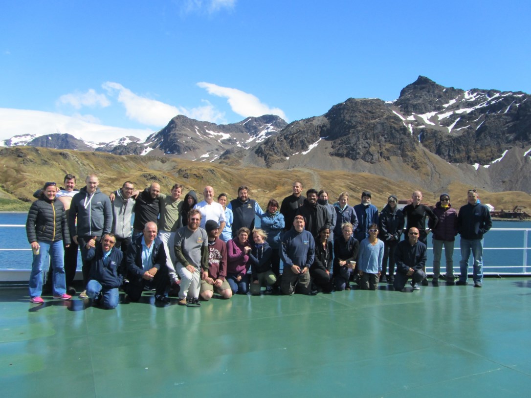 Atlantic Meridional Transect 27 scientists and crew of RRS Discovery. Atlantic Meridional Transect 27 scientists and crew of RRS Discovery.